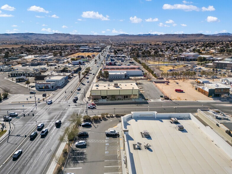 More Photos Of 101 W Ridgecrest Blvd, Ridgecrest Bank For Lease