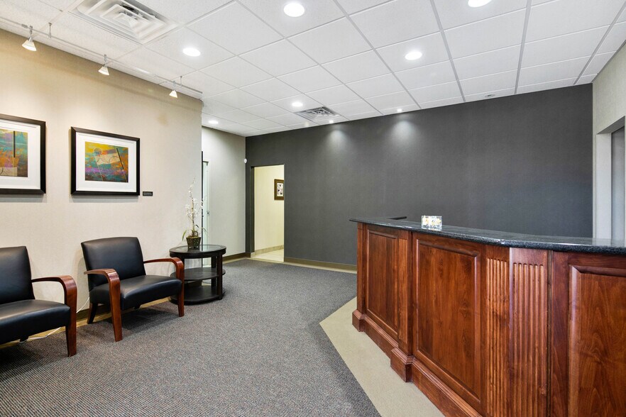 More Photos Of 6205 Raeford Rd, Fayetteville Office For Sale