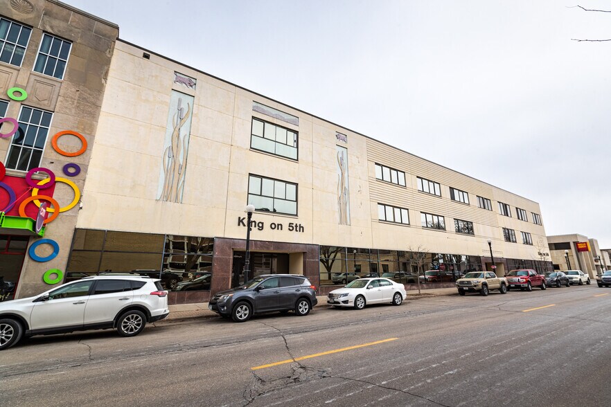 More Photos Of 505 King St, La Crosse Office For Lease