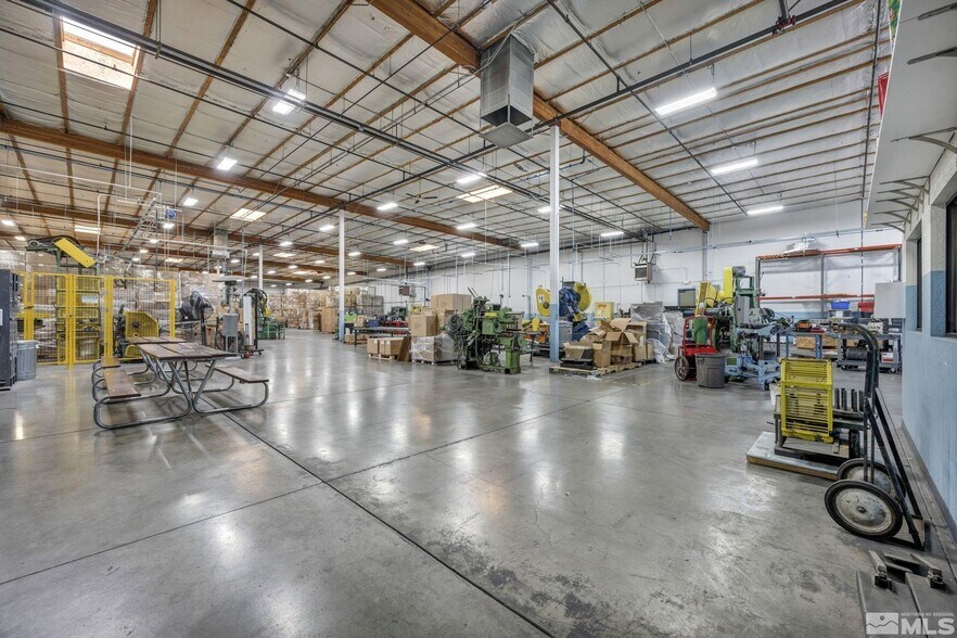 More Photos Of 3535 Arrowhead Dr, Carson City Manufacturing For Lease