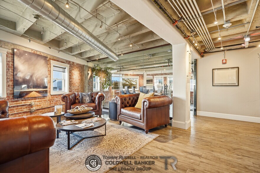 More Photos Of 259 S Center St, Casper Office For Sale