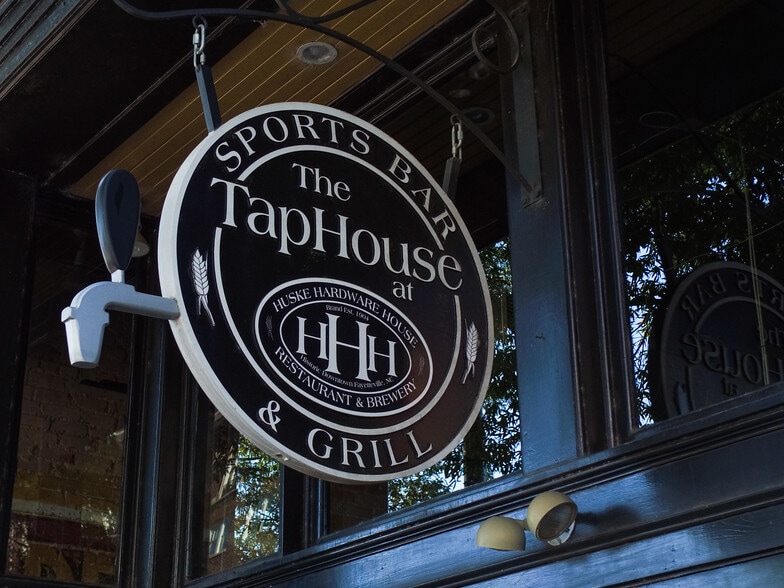 More Photos Of 405 Hay St, Fayetteville Apartments For Lease