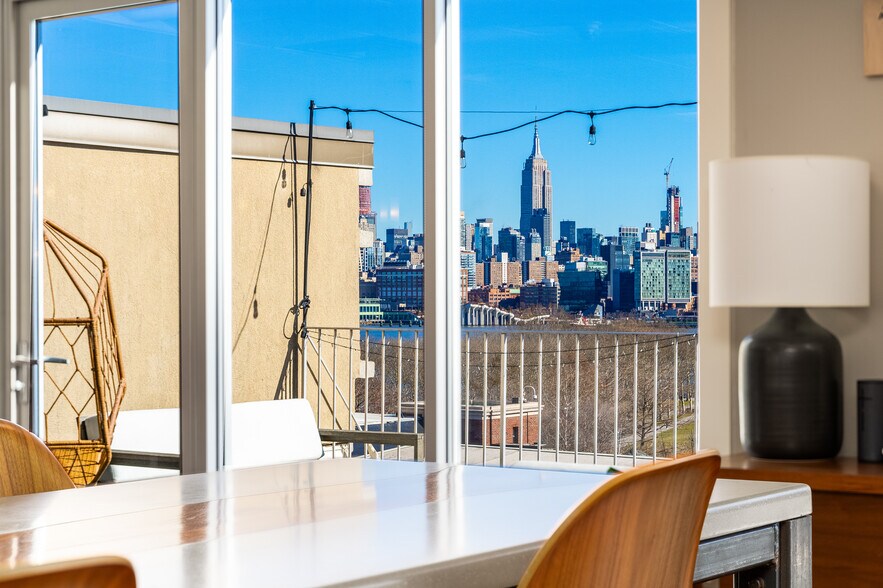 More Photos Of 80 River St, Hoboken Office For Lease