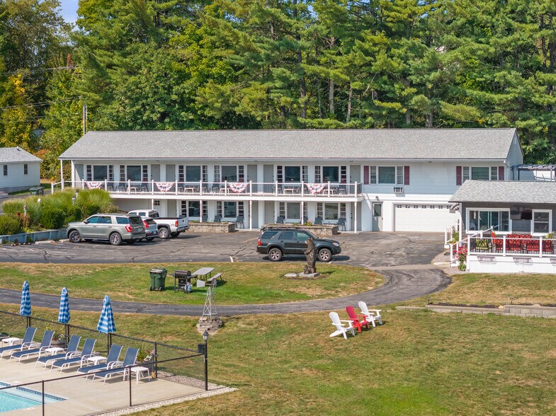 More Photos Of 291 Endicott St N, Laconia Hotel For Sale