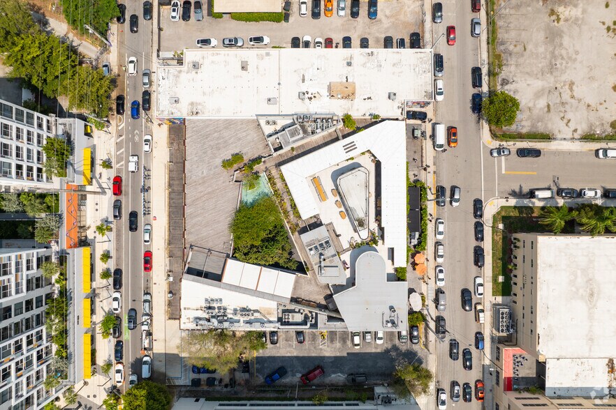 More Photos Of 43-75 NW 23rd St, Miami General Retail For Lease