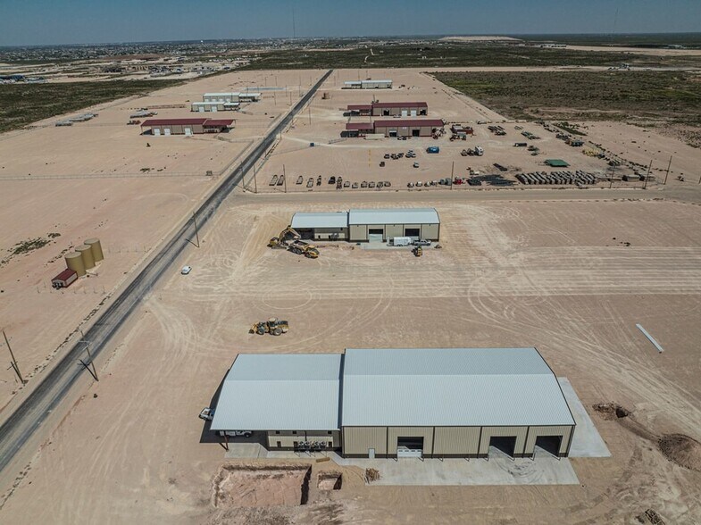 More Photos Of 16751 W Basin St, Odessa Warehouse For Lease