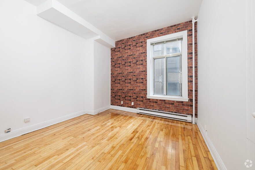 More Photos Of 2310 Rue Guy, Montréal Apartments For Lease