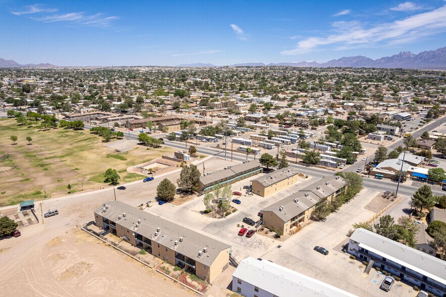 More Photos Of 2306 S Espina St, Las Cruces Apartments For Sale