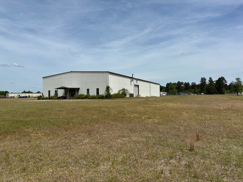 More Photos Of 1206 Shannon Blvd, Louisville Industrial For Sale