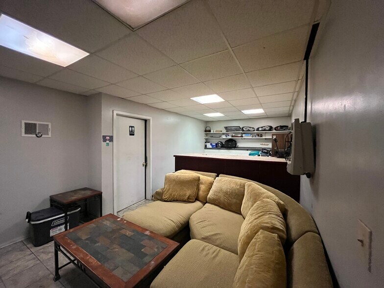 More Photos Of 4223 James St, East Syracuse Warehouse For Sale