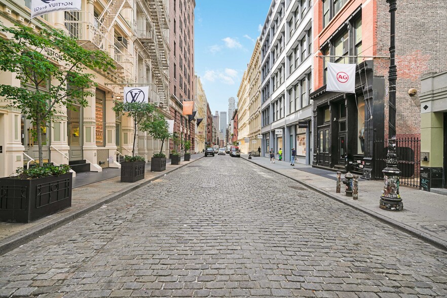 More Photos Of 93-99 Greene St, New York Apartments For Lease
