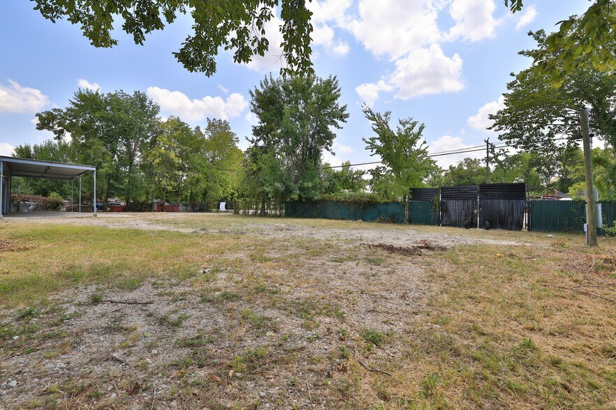 More Photos Of 1929 Havner Ln, Houston Warehouse For Sale