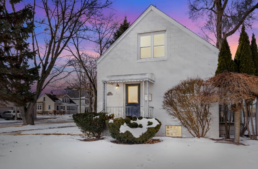 Primary Photo Of 3101 Rochester Rd, Royal Oak Office For Sale