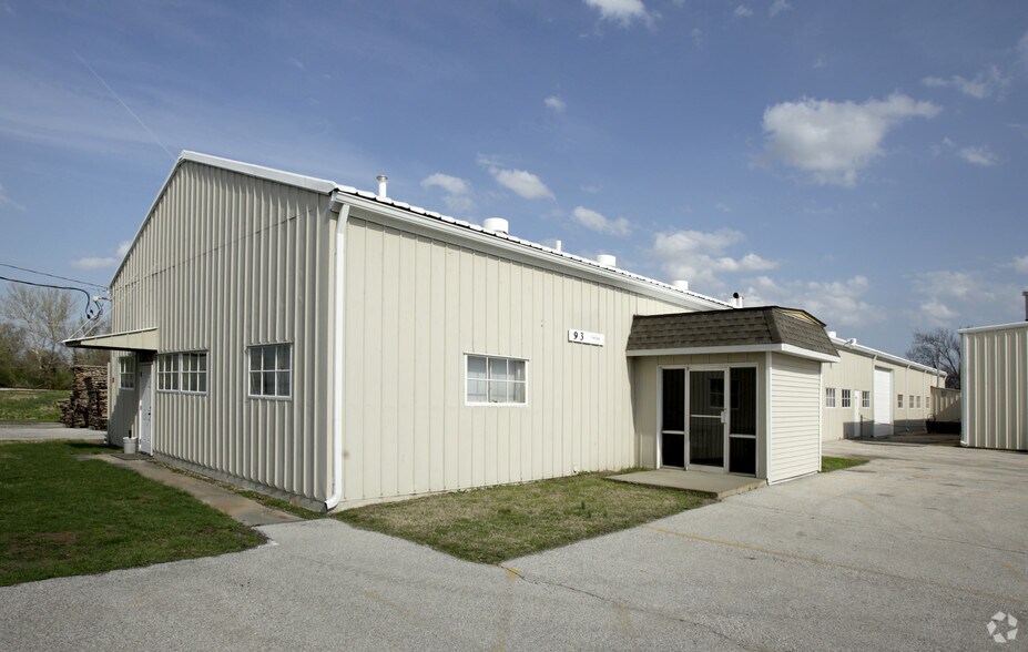 More Photos Of 93-95 Ford Ln, Hazelwood Warehouse For Sale