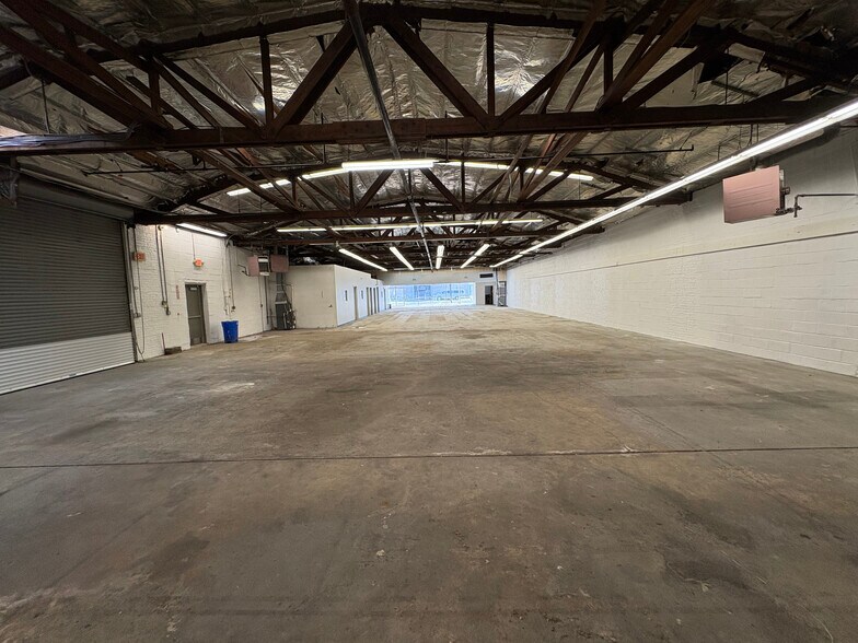 More Photos Of 815 Asbury Ave, Asbury Park Freestanding For Lease