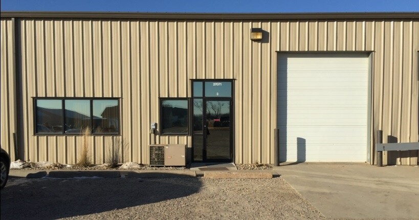 More Photos Of 27071 Mueller Place, Sioux Falls Warehouse For Lease