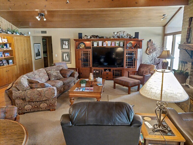 More Photos Of Driver 152, Orosi Land For Sale