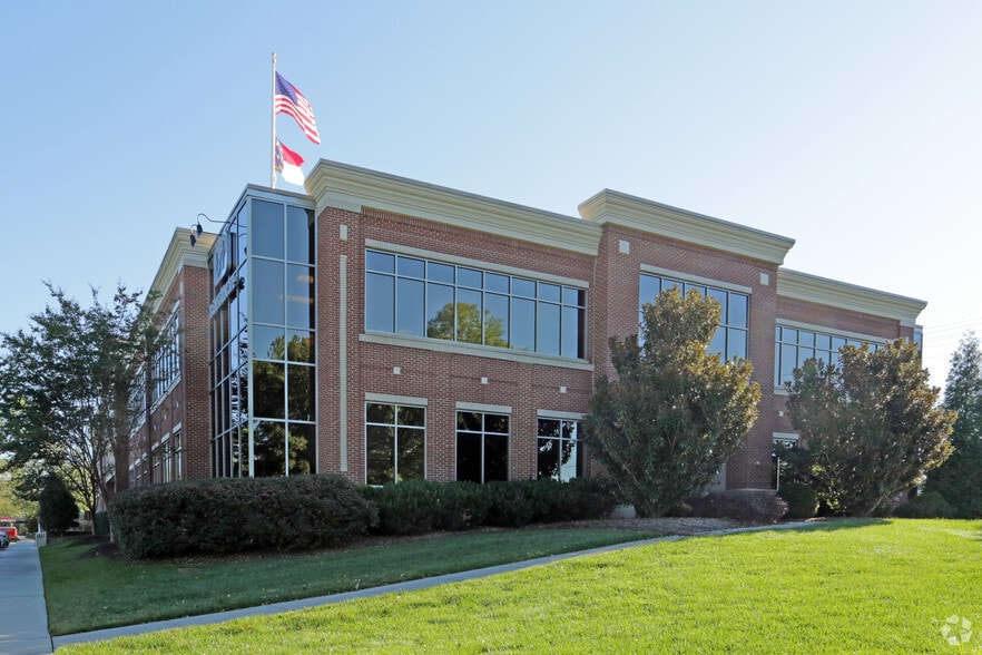 More Photos Of 101 Europa Dr, Chapel Hill Office For Sale