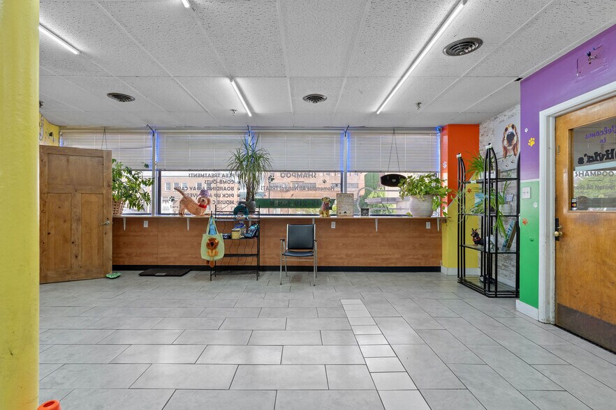 More Photos Of 109-111 Green St, Herkimer Office For Sale