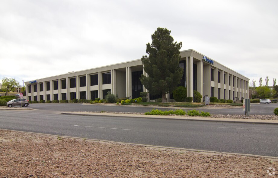 More Photos Of 444 Executive Center Blvd, El Paso Office For Lease