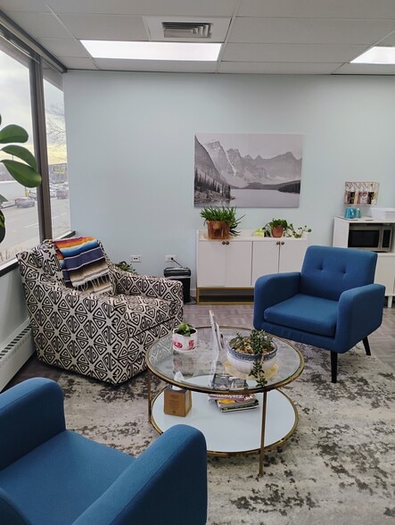 More Photos Of 215 S Wadsworth Blvd, Lakewood Medical For Sale
