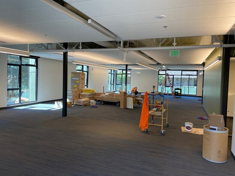 More Photos Of 5050 W El Camino Real, Los Altos Office For Lease