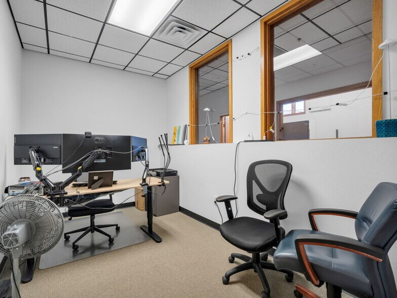More Photos Of 2290 E Route 66, Flagstaff Office For Sale
