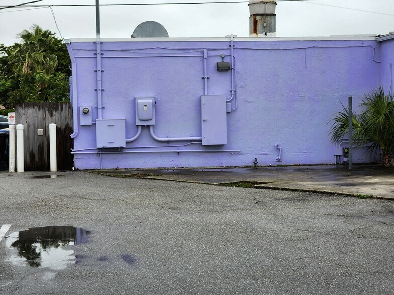 More Photos Of , Lake Worth Unknown For Sale