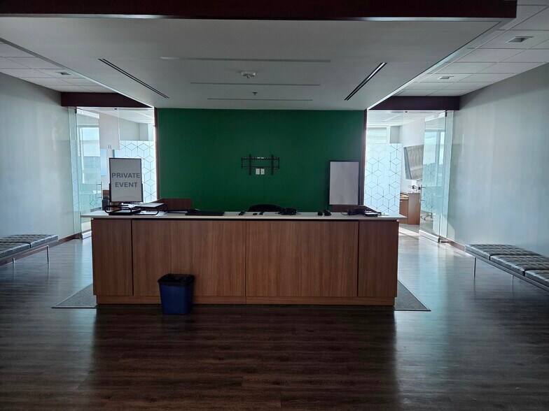 More Photos Of 4609 Regent Blvd, Irving Loft Creative Space For Lease