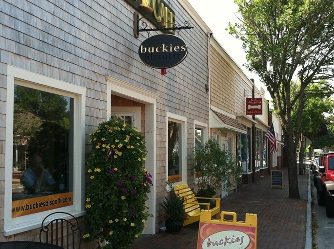 More Photos Of 667-681 Main St, Dennis Port Storefront For Lease