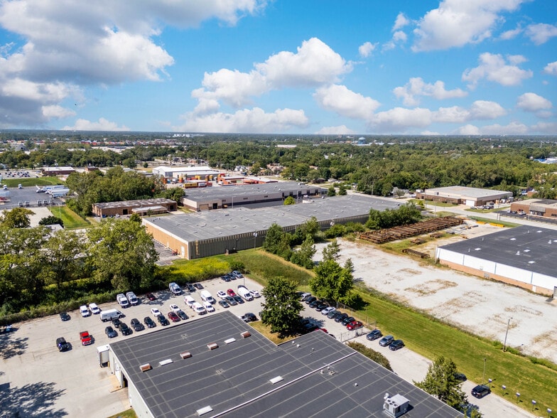 More Photos Of 17143 Westview Ave, Thornton Industrial For Sale