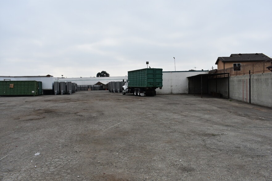 More Photos Of 1710 E 110th St, Los Angeles Land For Lease