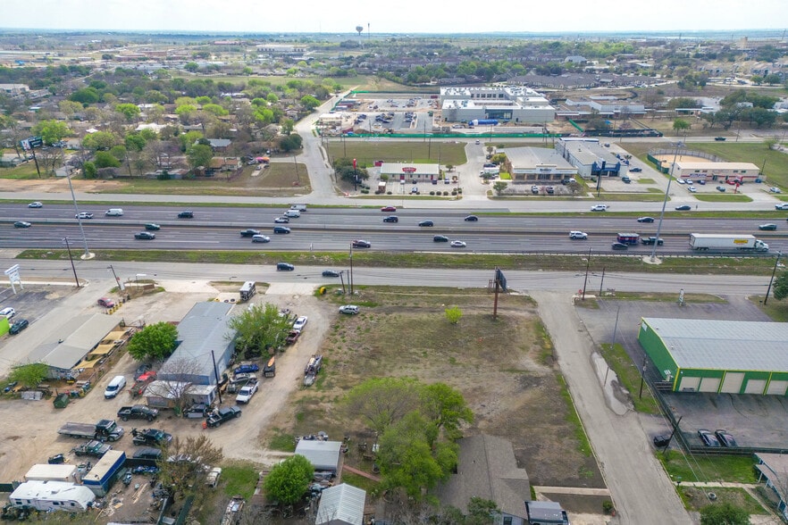 More Photos Of 1710 I-35 South Frontage Rd, San Marcos Land For Sale