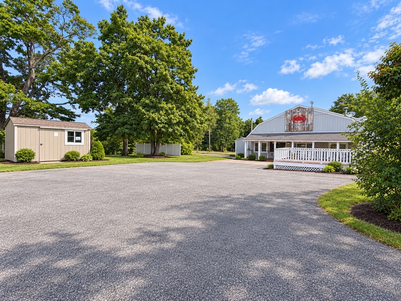 More Photos Of 20235 Middletown Rd, Freeland Storefront Retail Residential For Sale