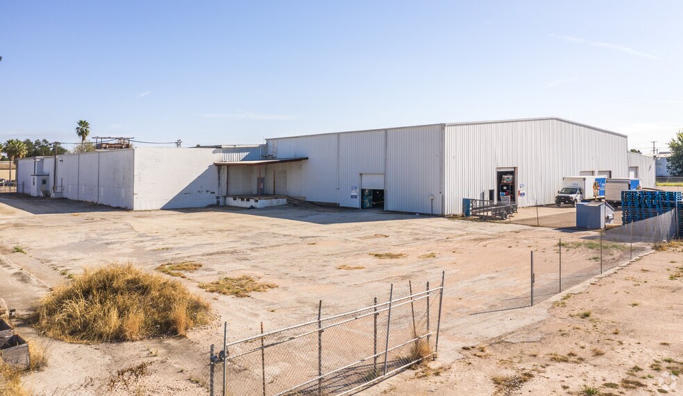 More Photos Of 320 S Utah Ave, Weslaco Warehouse For Lease