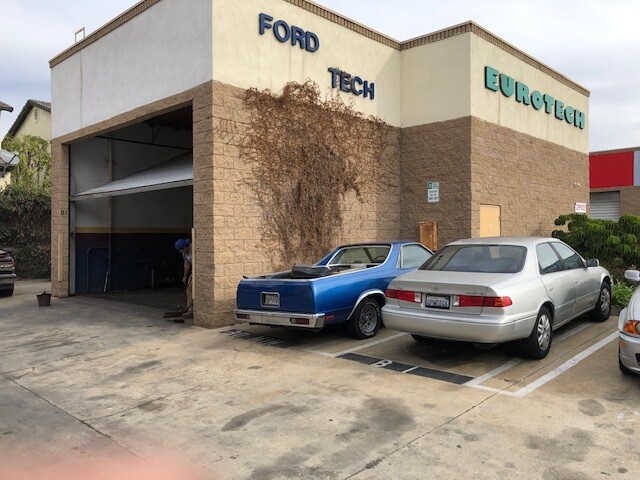 More Photos Of 1061 E Arrow Hwy, Glendora Auto Repair For Lease