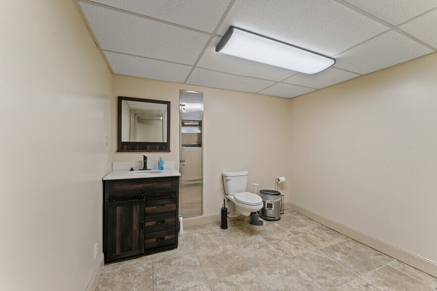 More Photos Of 403 Tenney Ave, Campbell Bank For Sale