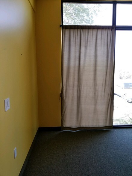 More Photos Of 25 Easy St, Carefree Office For Lease