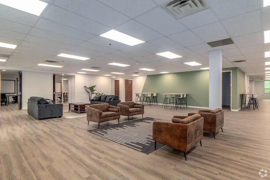 More Photos Of 534 River Crossing Dr, Fort Mill Office For Lease