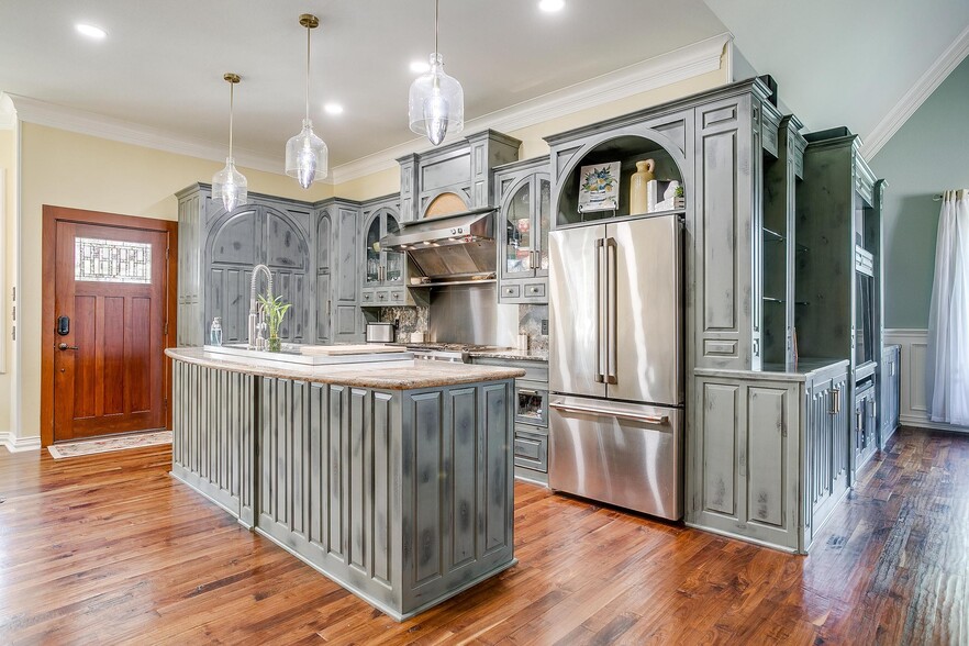 More Photos Of 10501 County Road 525, Mansfield Hospitality For Sale