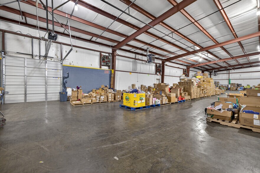 More Photos Of 1250 Warehouse Row W, Fort Payne Industrial For Sale