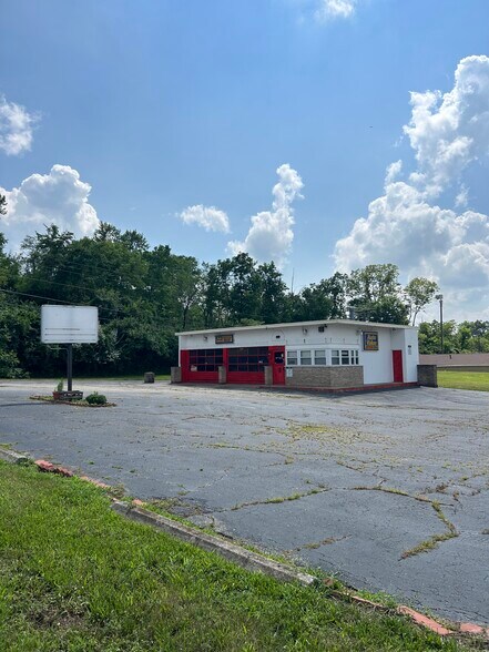More Photos Of 501 E Trotwood Blvd, Trotwood Auto Repair For Sale