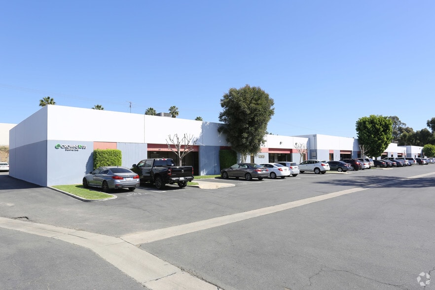 More Photos Of 513-533 Mercury Ln, Brea Warehouse For Sale