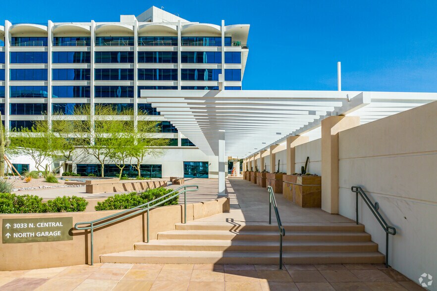 More Photos Of 3003 N Central Ave, Phoenix Office For Lease