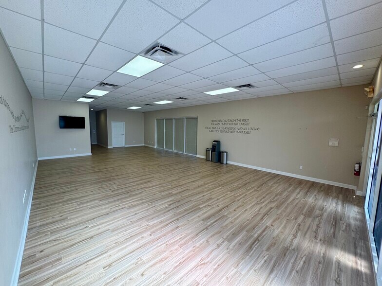 More Photos Of 1437 N US Highway 1, Ormond Beach Office For Sale
