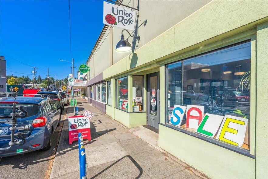 More Photos Of 8029-8037 SE Stark St, Portland Storefront Retail Office For Sale