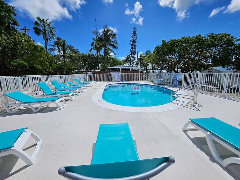 More Photos Of 200 Treasure Harbor Dr, Islamorada Marina For Sale