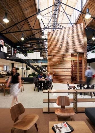 More Photos Of 1601 S Holtzclaw Ave, Chattanooga Office For Sale