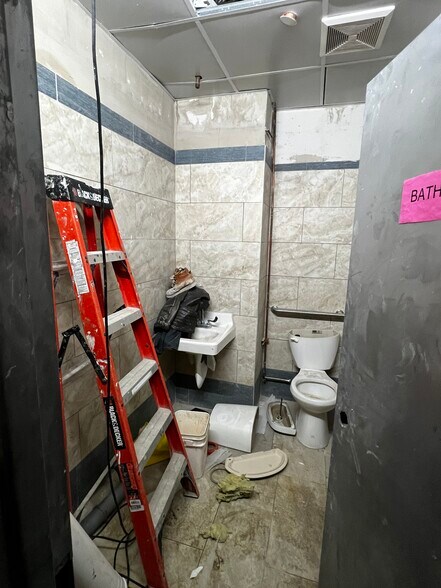 More Photos Of 1466 128th St, College Point General Retail For Sale