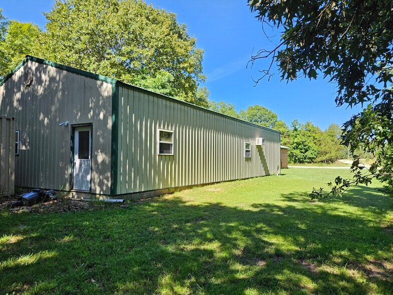 More Photos Of 244 County Road 555B, Tecumseh Manufacturing For Sale